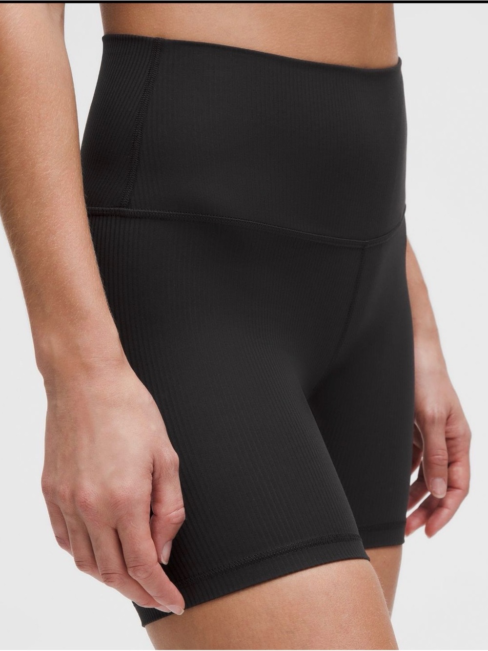 lululemon Size 4 Black Ribbed Align 6” High-Rise Ribbed Shorts